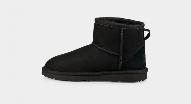 Ugg Classic II Mini Kids' Boots Black | ZPMSYND-90